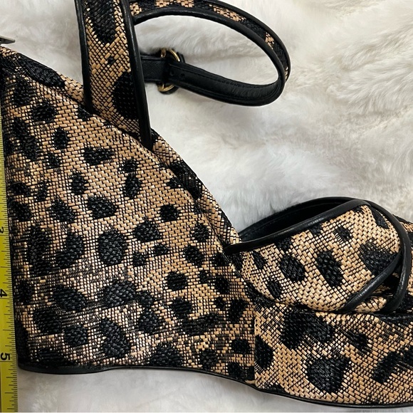 Dolce & Gabbana Leopard Print Heels in Black and Tan - Picture 4 of 7